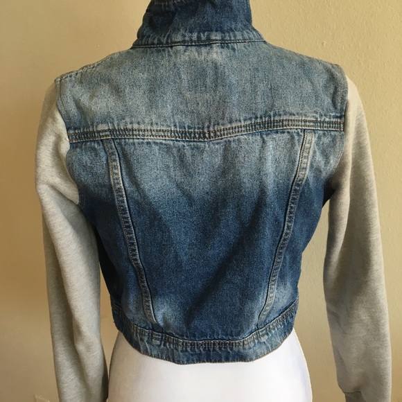 NWOT Urban Outfitters Denim Jacket - Picture 4 of 5